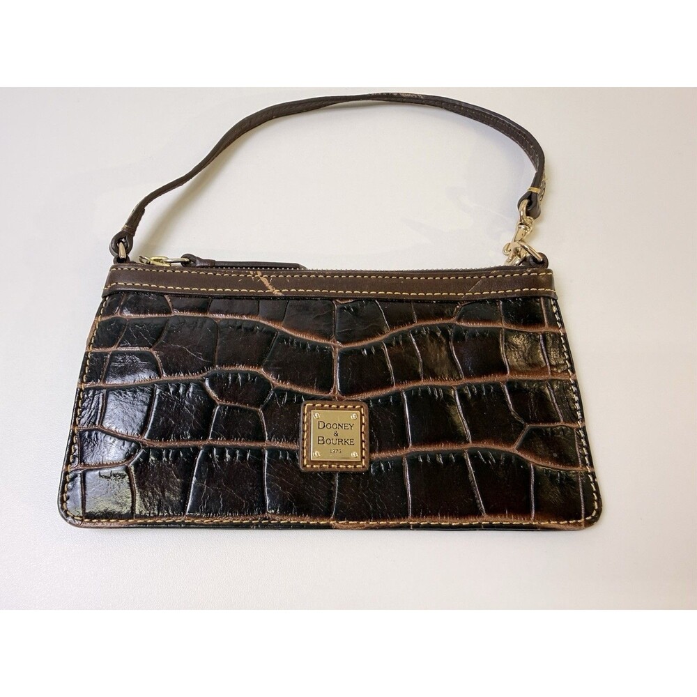Dooney & Bourke 1975 Croc Embossed Leather Slim Wristlet Bag Wallet Brown Purse